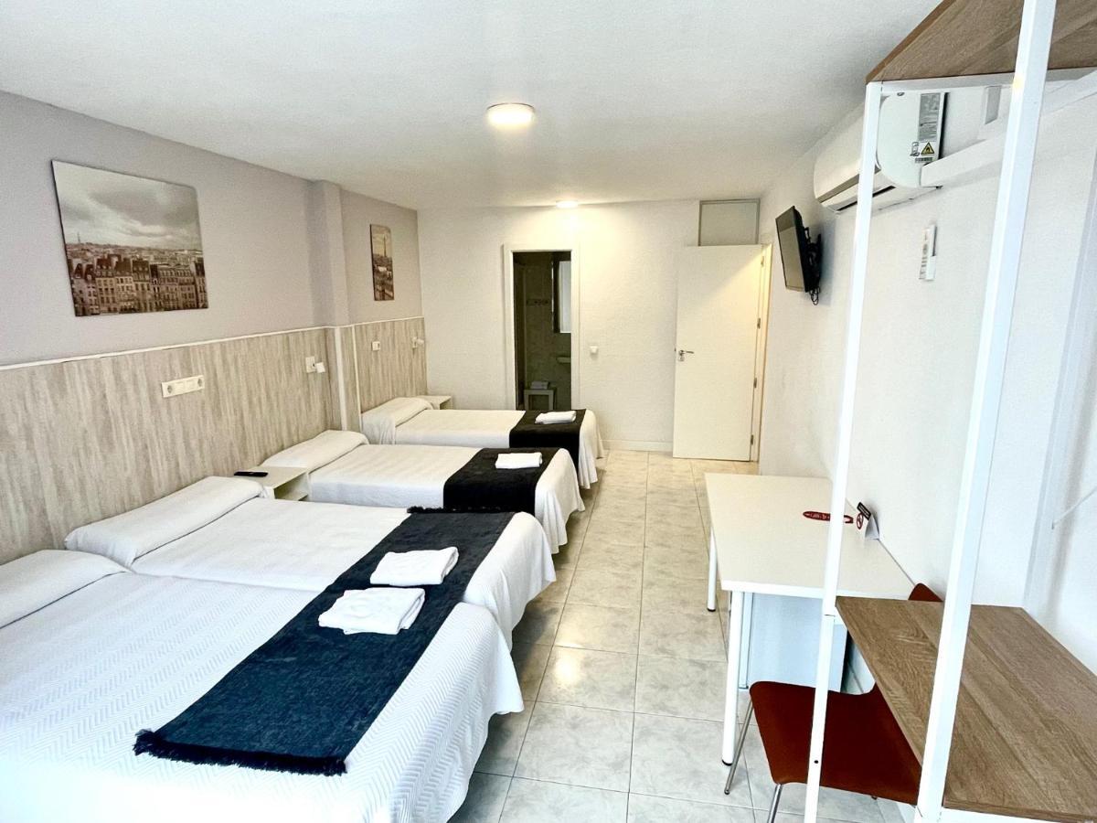 Pension Venecia Pinto Buitenkant foto