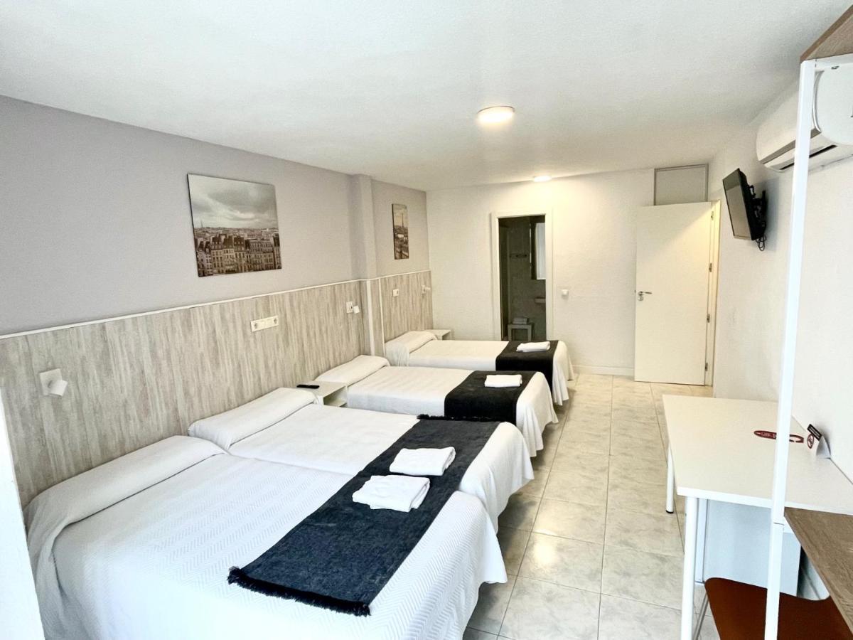 Pension Venecia Pinto Buitenkant foto