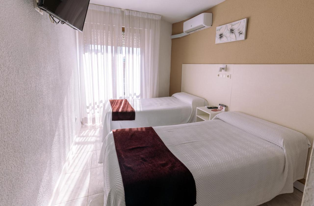 Pension Venecia Pinto Buitenkant foto