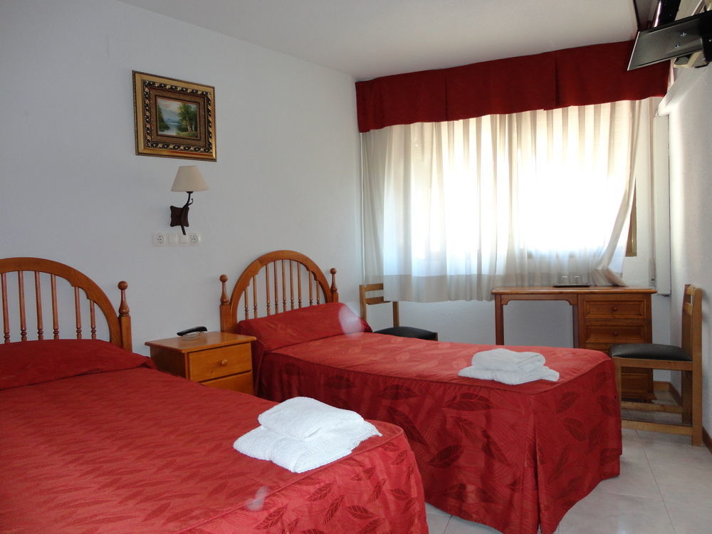 Pension Venecia Pinto Buitenkant foto