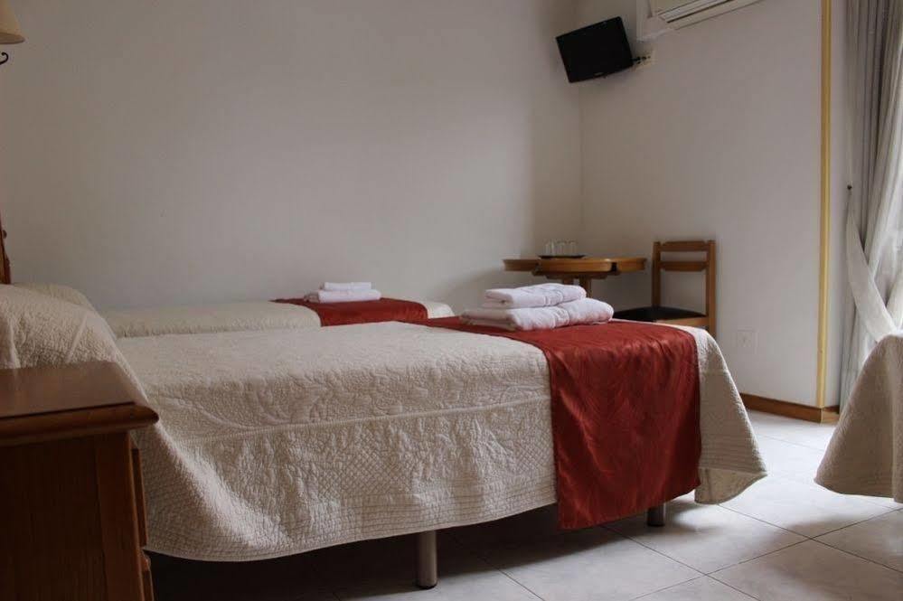 Pension Venecia Pinto Buitenkant foto